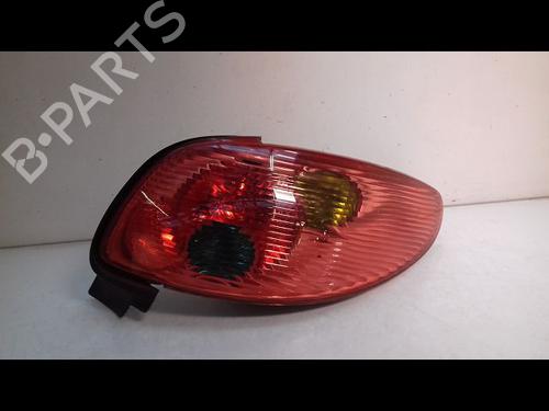 Used Right taillight PEUGEOT 206 CC (2D) 1.6 16V (2DNFUF, 2DNFUR) (109 hp) 10701423