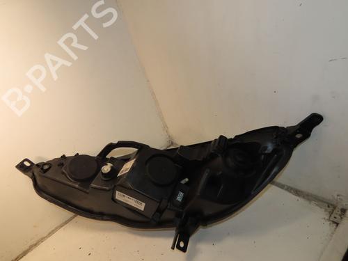 Used Right headlight PEUGEOT 407 (6D_) 2.0 HDi 135 (6DRHRH, 6DRHRE, 6DRHRG, 6DRHRJ) (136 hp) 31325248