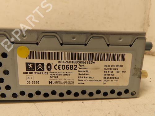 Autoradio PEUGEOT 5008 (0U_, 0E_) 1.6 HDi (110 hp) 32099957