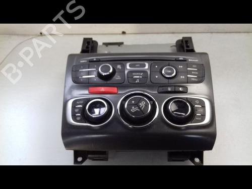 Used Radio Radio CITROËN C4 II (NC_) 1.6 HDi 90 (92 hp) 8992871 8992871