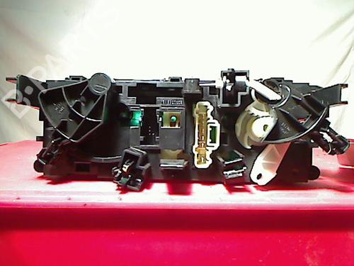 Used Climate control Climate control PEUGEOT 207 (WA_, WC_) 1.4 16V (88 hp) 36484397 36484397