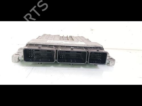 Used Engine control unit (ECU) RENAULT MEGANE III Grandtour (KZ0/1) 1.5 dCi (KZ09, KZ0D, KZ1G, KZ29, KZ14, KZ1W, KZ10, KZ1F,... (110 hp) 15672180