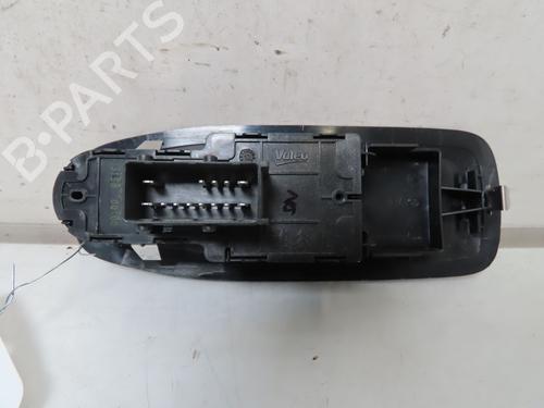 Used Left front window switch PEUGEOT 208 I (CA_, CC_) 1.4 HDi (68 hp) 26162279