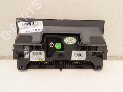 Used Display monitor Display monitor DS DS 3 / DS 3 CROSSBACK (UR_, UC_, UJ_) E-TENSE (UZZKXZ) (136 hp) 28833107 28833107