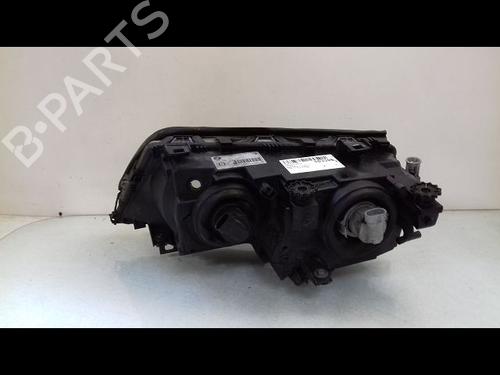 Used Right headlight BMW 3 Touring (E46) 320 d (150 hp) 10292061