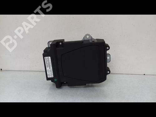 Used Instrument cluster PEUGEOT 5008 (0U_, 0E_) 1.6 HDi (112 hp) 8988292