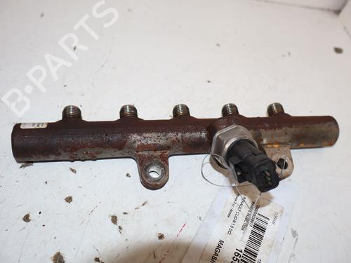 Used Injection rail Injection rail 39217932 39217932