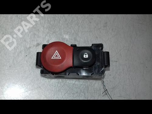 Used Warning switch RENAULT CLIO III (BR0/1, CR0/1) 1.5 dCi (75 hp) 8983127