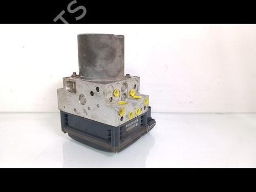 Used ABS pump MERCEDES-BENZ CLS (C219) CLS 320 CDI (219.322) (224 hp) 15138505