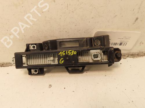 left-daytime-light-peugeot-108-2014-31119585 main image