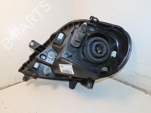 Used Right headlight RENAULT TRAFIC II Bus (JL) 2.0 dCi 90 (JL00, JL01, JL0H, JL0M, JL0P, JL0S) (90 hp) 30117410