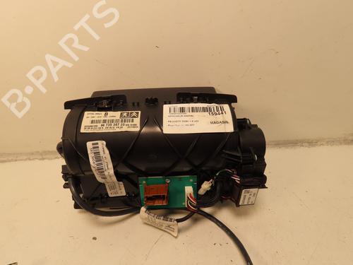 Used Display monitor PEUGEOT 3008 I MPV (0U_) 1.6 HDi (112 hp) 30952188