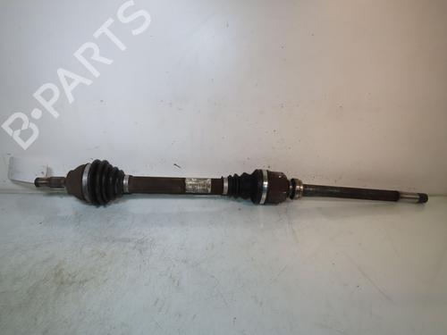 Used Right front driveshaft PEUGEOT 5008 (0U_, 0E_) 1.6 HDi (112 hp) 22368267