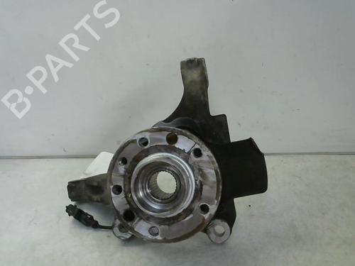 Used Left front steering knuckle OPEL VECTRA C (Z02) [2002-2009]  15744975