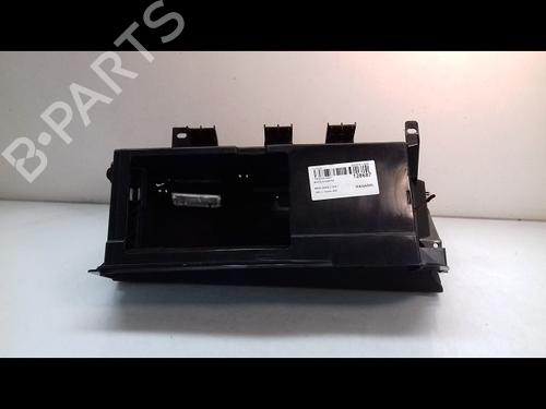 Used Glove box BMW 3 (E90) 318 i (129 hp) 10063925