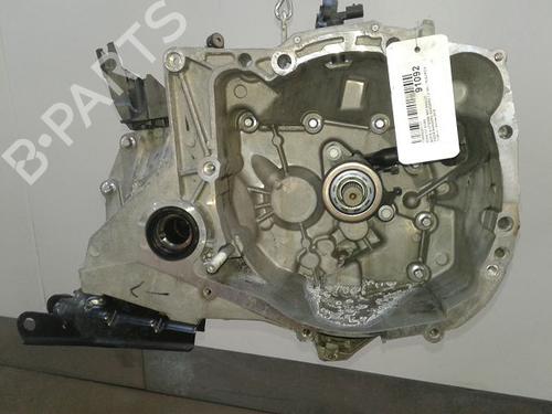Used Gearbox DACIA SANDERO II 1.2 (75 hp) 8979240