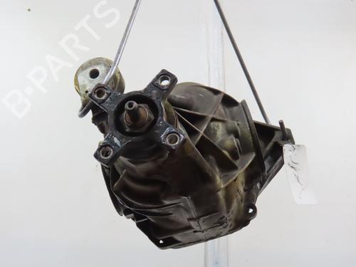 Used Rear differential Rear differential MERCEDES-BENZ C-CLASS (W204) C 63 AMG (204.077) (457 hp) 17857536 17857536