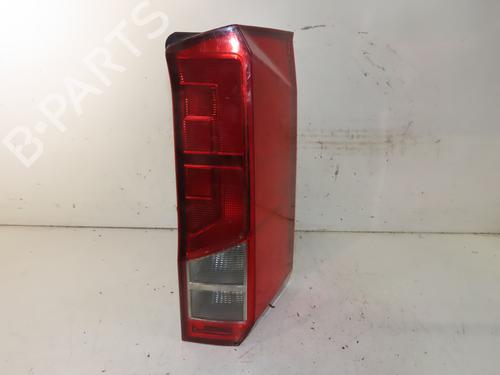 Used Right taillight VW CRAFTER Van (SY_, SX_) 2.0 TDI FWD (SYB, SYC, SYD) (140 hp) 30954876
