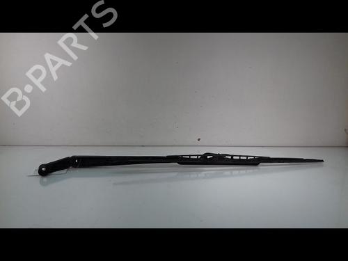 Used Front windshield wiper arm TOYOTA AURIS (_E15_) 1.4 D-4D (NDE150_, NDE150R) (90 hp) 14894607
