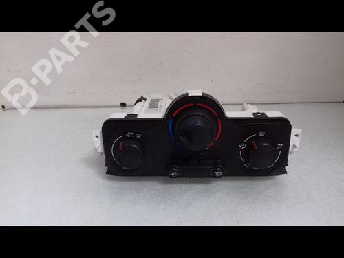 Used Climate control RENAULT SCÉNIC II (JM0/1_) 1.5 dCi (JM1E, JM16) (106 hp) 8982283