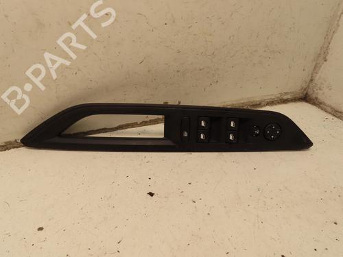Used Left front window switch PEUGEOT 3008 II SUV (MC_, MR_, MJ_, M4_) 1.5 BlueHDi 130 (131 hp) 33137558