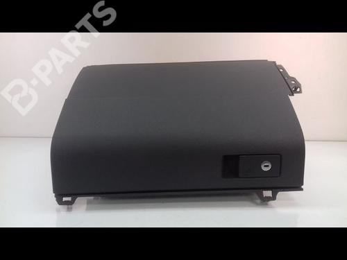 Used Glove box VW TOURAN (1T1, 1T2) 1.9 TDI (90 hp) 9057523