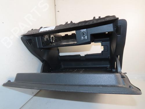 Glove box AUDI Q2 (GAB, GAG) 35 TDI | BP27094992C95 