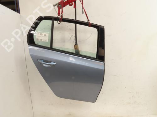 Używane Drzwi tylne prawe VW GOLF VI (5K1) 1.6 TDI (105 hp) 30953640