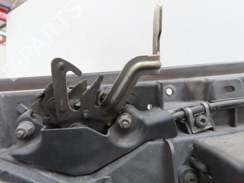 Frontplade/Frontkurv PEUGEOT 308 CC (4B_) 2.0 HDi (140 hp) 25015168