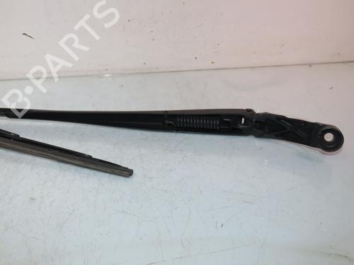Used Front windshield wiper arm Front windshield wiper arm TOYOTA AURIS Estate (_E18_) 1.8 Hybrid (ZWE186_, ZWE186R, ZWE186H) (136 hp) 36485293 36485293