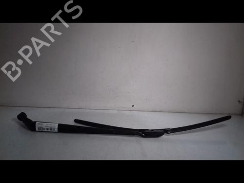 Used Front windshield wiper arm TOYOTA VERSO (_R2_) 1.6 D4-D (WAR20_) (112 hp) 15077274