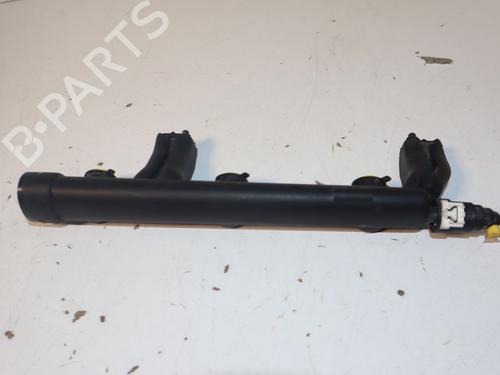 Used Injection rail Injection rail PEUGEOT 208 I (CA_, CC_) 1.2 VTi 68 / PureTech 68 (68 hp) 34640596 34640596