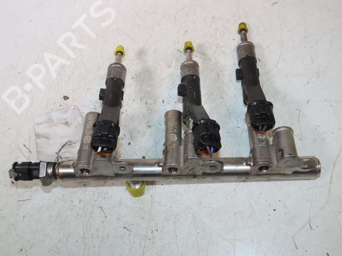 Injection rail PEUGEOT 308 III (FB_, FH_, FP_, F3_, FM_) PureTech 130 (FPHNSL, FPHNST) | BP30950564M98