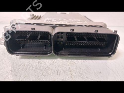 Used Engine control unit (ECU) AUDI A1 (8X1, 8XK) 1.6 TDI (115 hp) 15077074