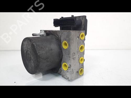 Used ABS pump OPEL CORSA C (X01) 1.2 (F08, F68) (75 hp) 10332749