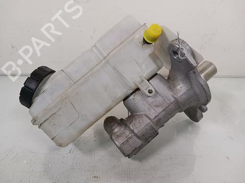 Used Brake master cylinder RENAULT CLIO IV (BH_) 1.5 dCi 75 (75 hp) 11932847