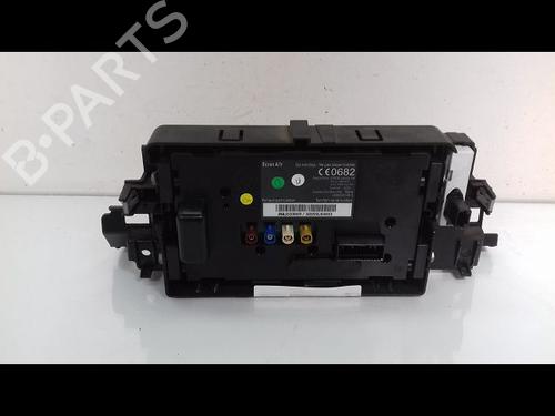 display-monitor-renault-laguna-iii-bt01-15-dci-bt00-bt0a-bt0t-bt1j-259154618r-2007-2008-2009-2010-2011-2012-2013-2014-2015-9003101 main image
