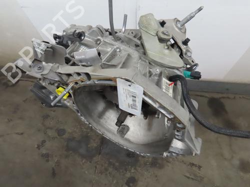gearbox-renault-captur-i-j5_-h5_-2013-32715241 main image