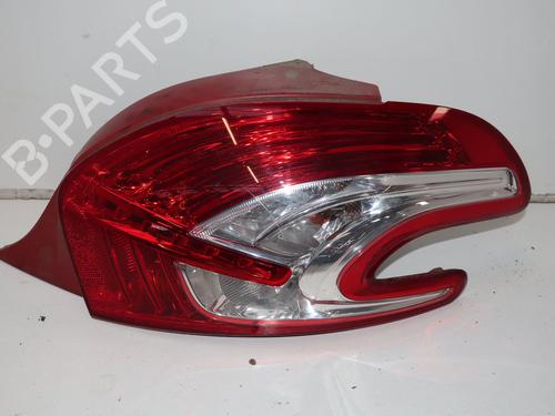 Used Right taillight Right taillight 39221187 39221187