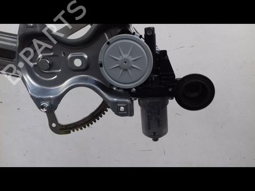 Front right window mechanism TOYOTA YARIS (_P9_) 1.4 D-4D (NLP90_, NLP90R) | BP8995996C23