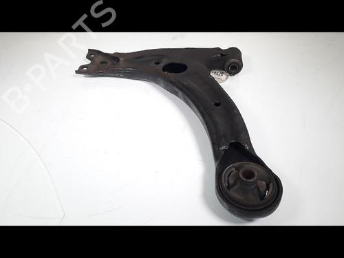 Used Right front suspension arm Right front suspension arm TOYOTA COROLLA Verso (ZER_, ZZE12_, R1_) 2.2 D-4D (AUR10_, AUR10R) (136 hp) 23150211 23150211