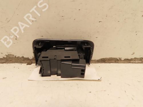 Used Switch Switch VOLVO V40 Cross Country (526) D2 (120 hp) 32715298 32715298