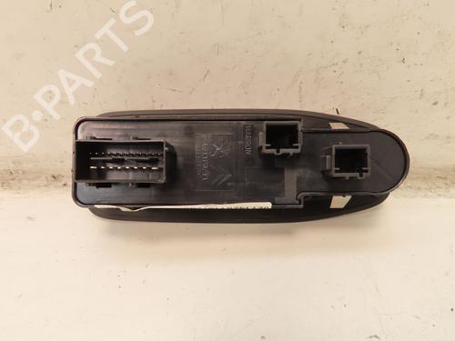 Used Left front window switch PEUGEOT 2008 I (CU_) 1.2 THP 110 / PureTech 110 (110 hp) 30953566