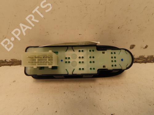 Used Left front window switch CITROËN C3 II (SC_) 1.0 VTi 68 (68 hp) 32511971