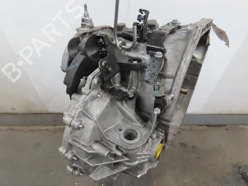 gearbox-renault-trafic-iii-van-fg_-2014-40051471 main image