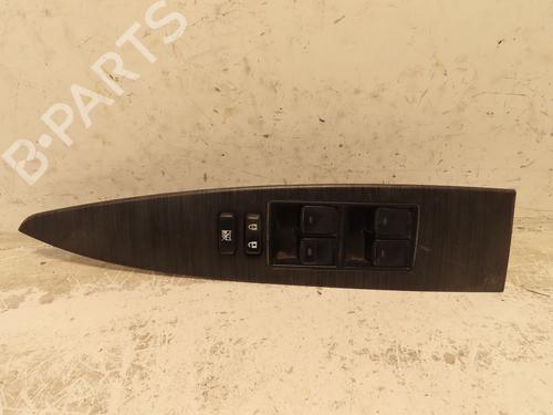 Used Left front window switch TOYOTA AVENSIS Estate (_T27_) 2.0 D-4D (ADT270_, ADT270R) (126 hp) 30953517