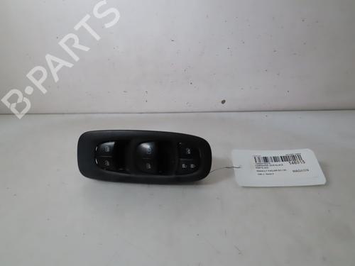 Used Left front window switch Left front window switch RENAULT KADJAR (HA_, HL_) 1.6 dCi 130 4x4 (HLA4) (130 hp) 18352345 18352345