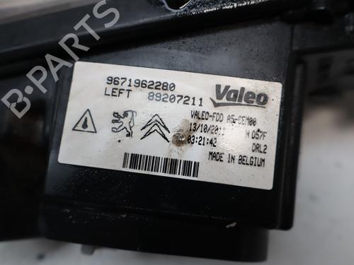 Used Left daytime light Left daytime light 38676590 38676590