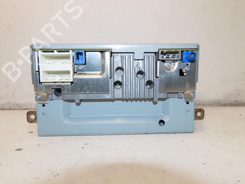 Used Radio NISSAN MICRA IV (K13K, K13KK) 1.2 (80 hp) 30952257