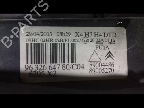 Right headlight CITROËN C5 I (DC_) 2.0 HDi (DCRHZB, DCRHZE) | BP9001333C29